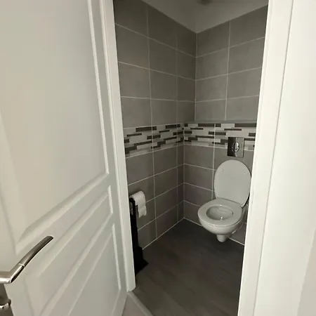 La Victoria - Charmante Maison En Centre - Gare - Jardin בית נופש לה מאנש